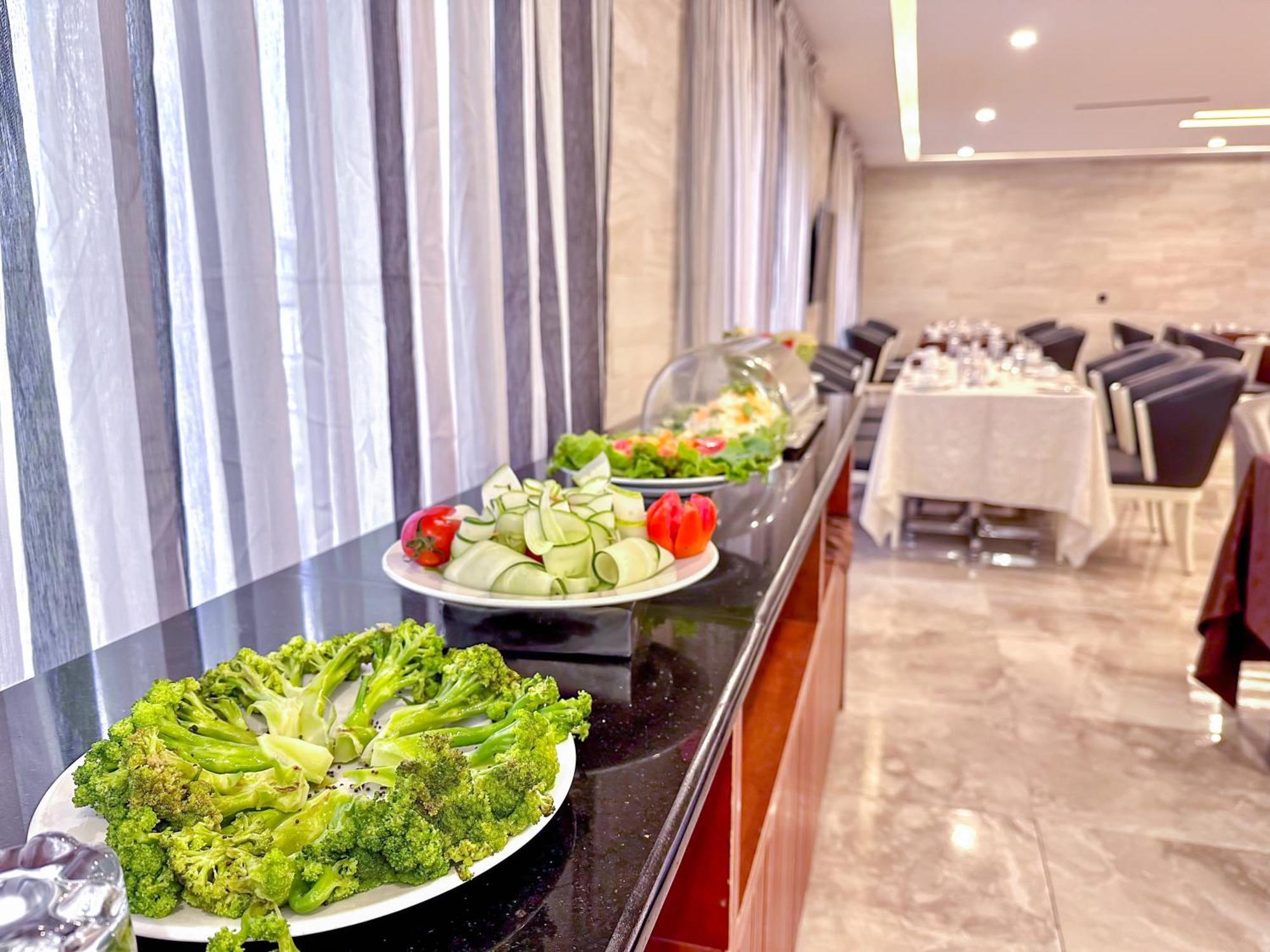 Boulevard Owerri Hotel ภายนอก รูปภาพ